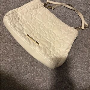 Betsey Johnson Cream Heart Quilted Shoulder Bag